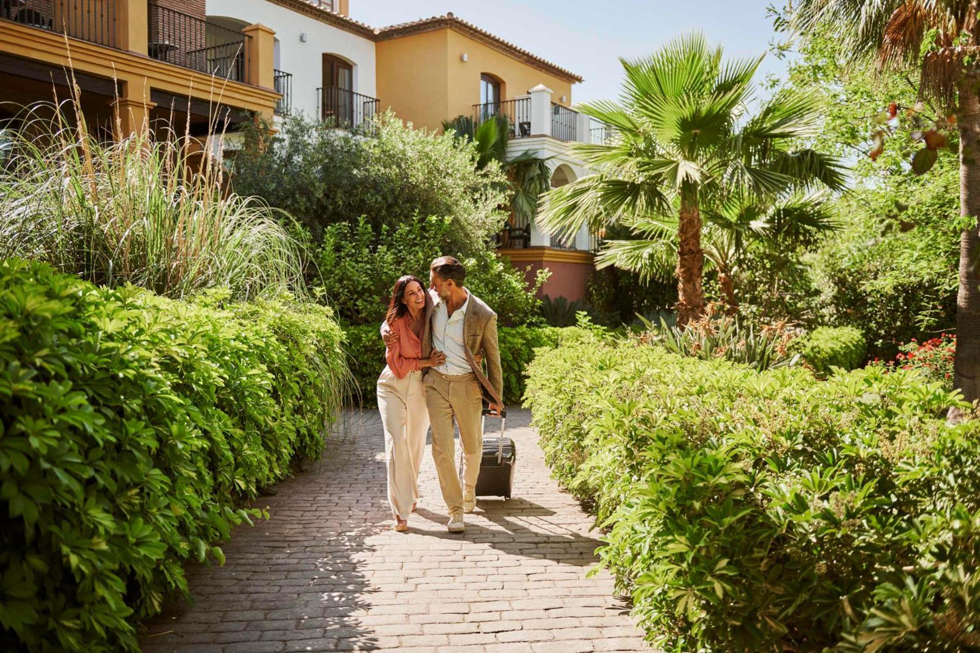B Bou Hotel La Vinuela & Spa Exterior photo